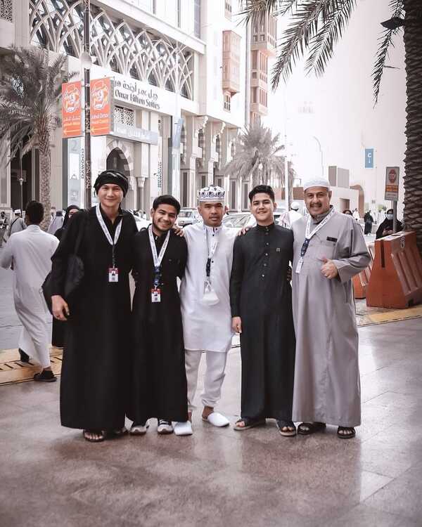 keunggulan paket umroh alsha tours